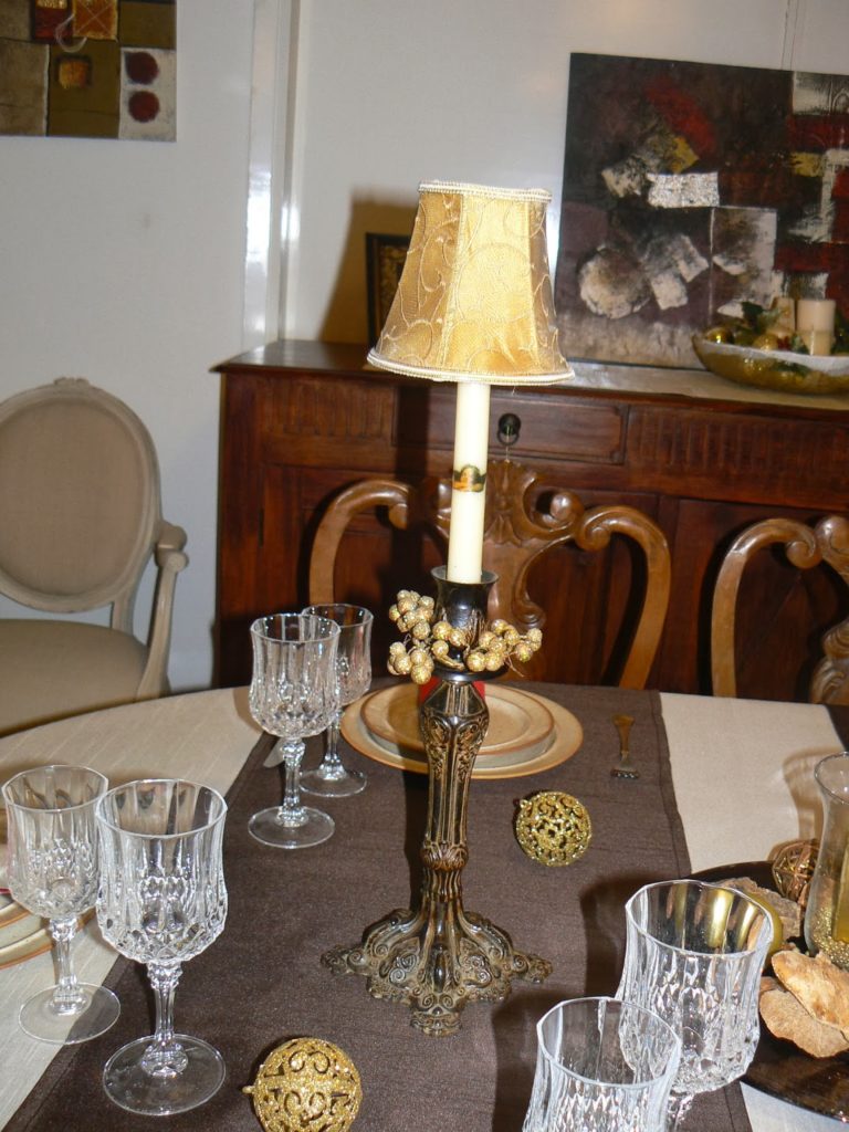 Χριστούγεννα 2013, το τραπέζι της παραμονής, αντικέ κηροπήγιο
