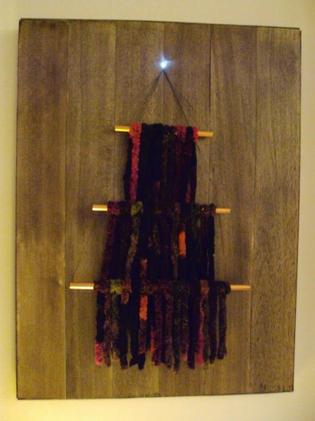 Yarn christmas tree on canvas