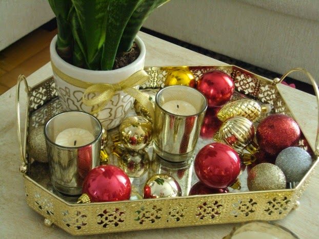 Coffee table christmas decorations