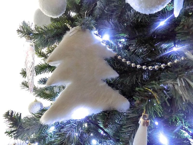 Fur christmas ornaments diy