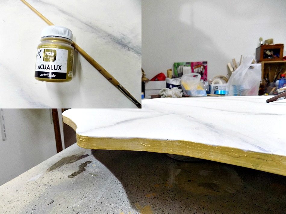 Gold leaf paint Acualux