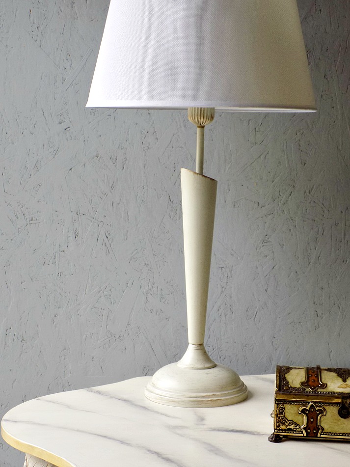 Modern white table lamp