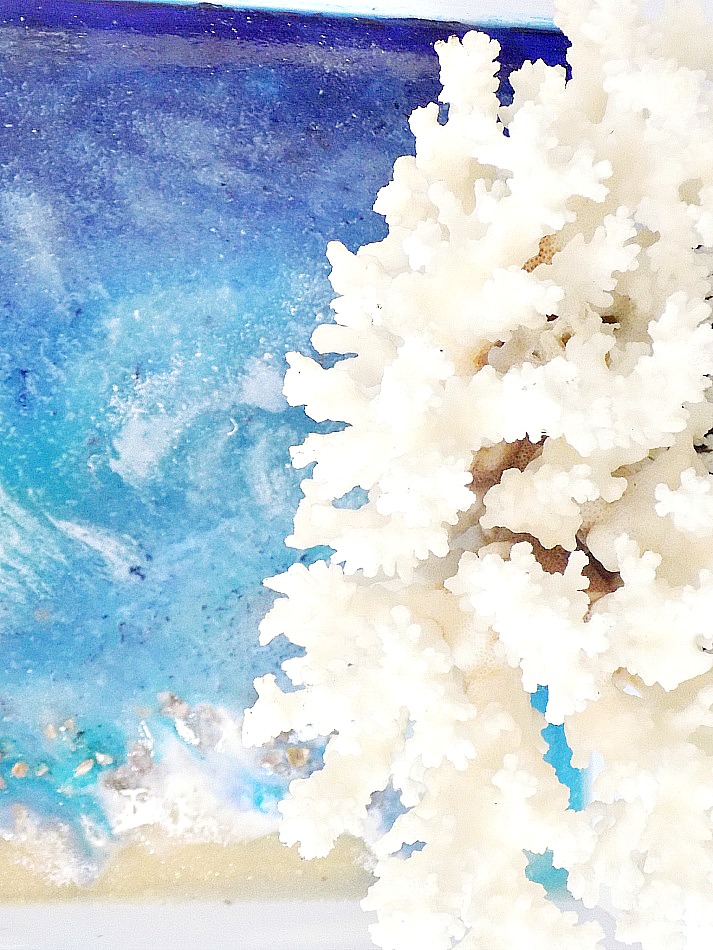 Δίσκος με άρωμα θάλασσας, Beach resin art, white coral