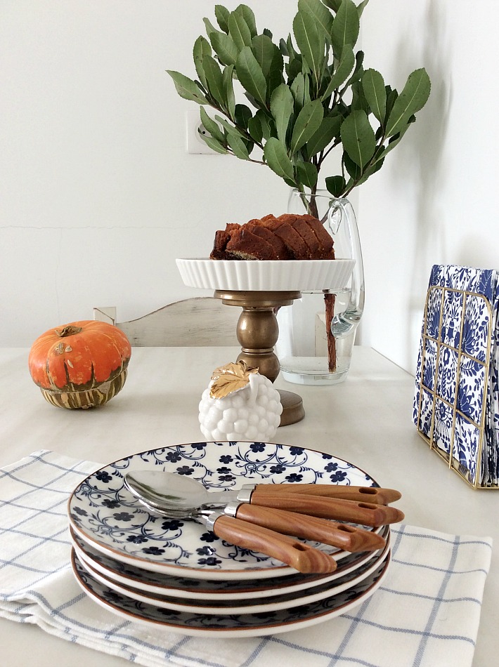 white blue dining plates