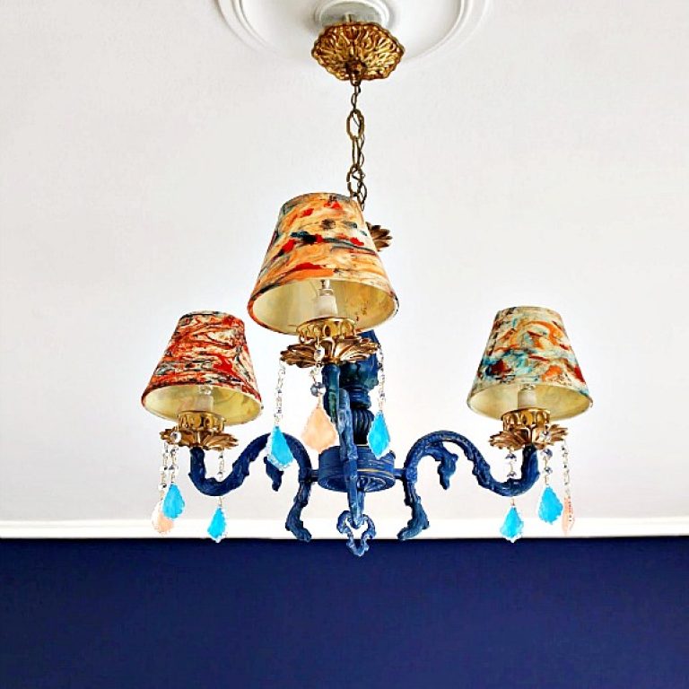 blue-chandelier-diy