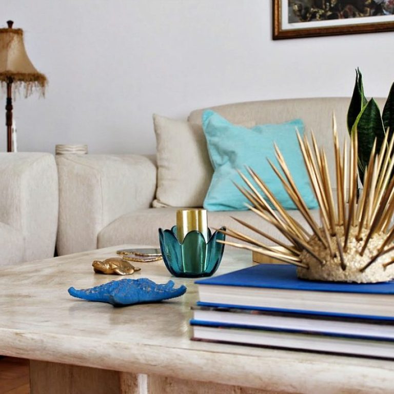 Καλοκαιρινή διακόσμηση στο σαλόνι